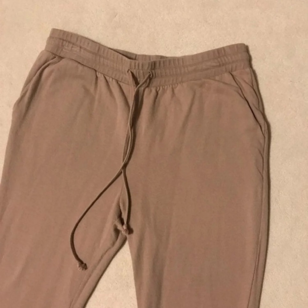Jogger Set - Picture 5 of 6